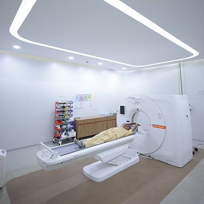 CT SCAN / MRI